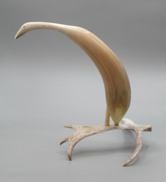 Muskox Horn Crane by Buddy Alikamik #9-0452 / 8"H(SOLD)